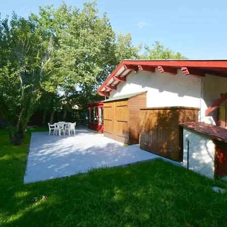 Robert Shumann, A 700 M De La Andernos-les-Bains