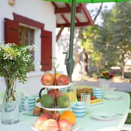 Robert Shumann, A 700 M De La * Andernos-les-Bains