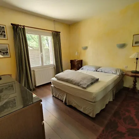 Semesterbostad Robert Shumann, A 700 M De La Andernos-les-Bains