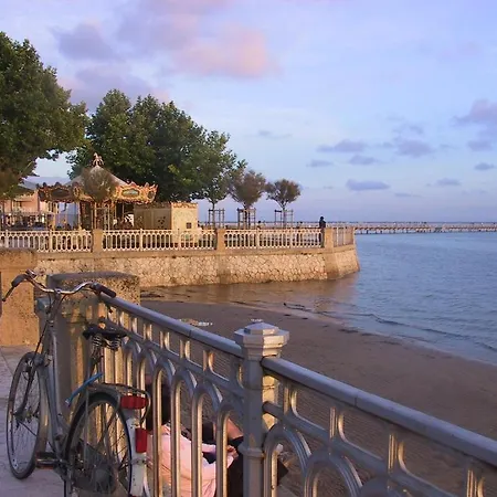 Casa vacanze Robert Shumann, à 700 M De La Andernos-les-Bains